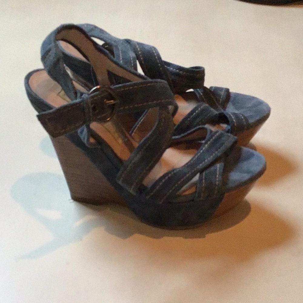 🌷PURA LOPEZ SIZE 37 WEDGES